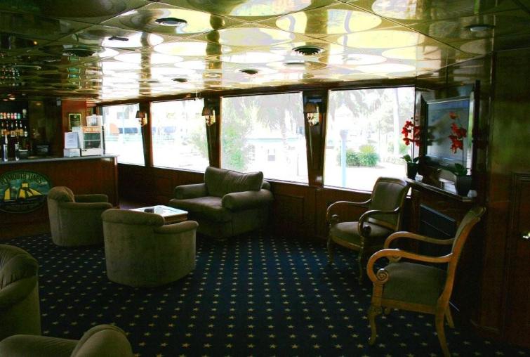 Lady_Atlantic-lounge_deck_2-755x508