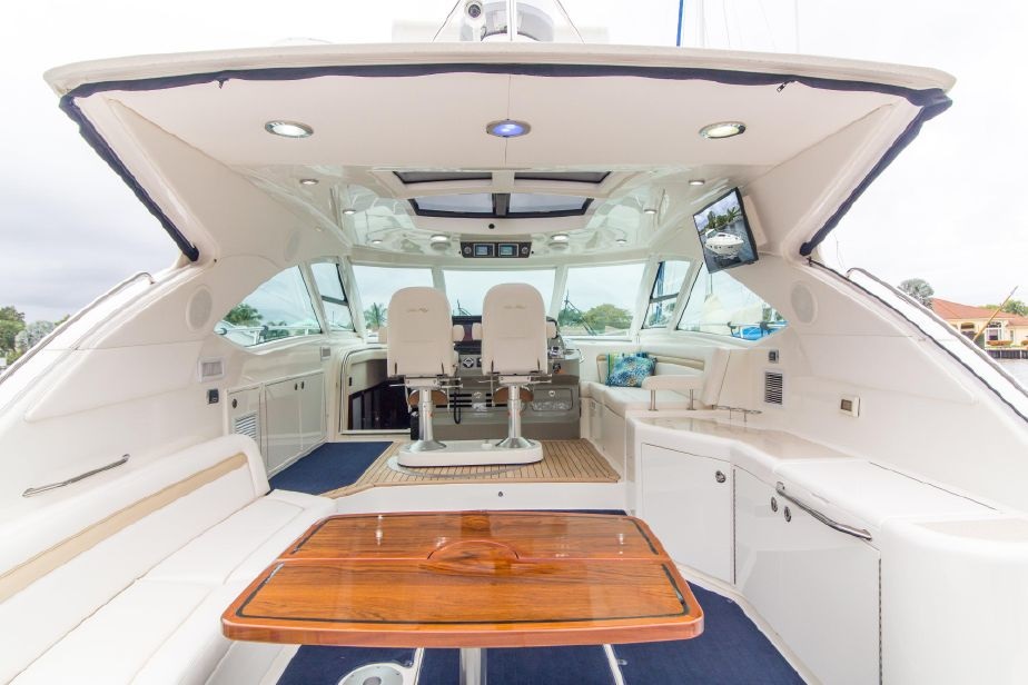 sunshine-boating-54-sea-ray-x2a